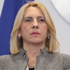 Cvijanović tvrdi da će plaće rasti, opozicija da je sve predizborna kampanja