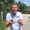 Banjalučanin rukama otkidao dijelove asfalta: Ovo je jad i čemer građevinarstva