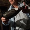 Boca vina Vin Jaune iz 1774. prodana na aukciji za rekordnih 103.700 eura