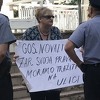 Protest radnika Hotela Ero ispred zgrade Vlade FBiH u Mostaru, Novalić izbjegao susret s demonstrantima