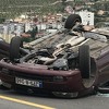 Teška saobraćajna nesreća u Mostaru, automobil završio na krovu