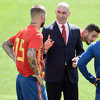 Pique u posljednjem trenutku spriječio tuču između Ramosa i Rubialesa