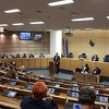 Kome su se zvaničnici EU obraćali u Parlamentu FBiH: Prazne klupe iz osvete