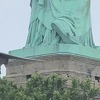 Migrantica iz Konga se popela na Kip slobode u znak protesta protiv Donalda Trumpa