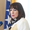 Mahmutbegović: Marić da uputi izvinjenje porodicama žrtava genocida u Srebrenici