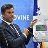 Novalić se obratio javnosti: Nije tačno da BH Pošta kupuje zgradu od moje kćerke