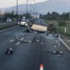 Prevrnuo se automobil na brzoj cesti kod Blažuja, dvije osobe povrijeđene