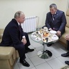 Putin primio Habiba i zamolio njegovog oca: Nemojte biti previše strogi, zadatak je ispunjen