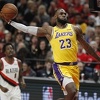 Spektakularan "obračun" zakucavanjima Jamesa i Lillarda pokazao svu ljepotu NBA lige