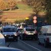 Autobusi i policija stigli na granični prijelaz u Velikoj Kladuši kako bi premjestili migrante