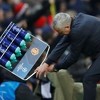 Mourinho neće biti kažnjen zbog bacanja bočica s vodom
