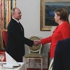 Merkel razgovarala s Putinom: Dopustiti prolaz ukrajinskim brodovima u Azovsko more