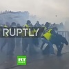 Demonstranti u Parizu pretukli policajca pa ga pustili