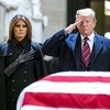 Počast Georgeu H. W. Bushu odao i aktuelni predsjednik Donald Trump