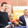 Zimski bazar u Mostaru prvi put okuplja osnovce iz cijelog grada