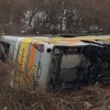 Dvoje poginulih i više povrijeđenih osoba u prevrtanju autobusa kod Nevesinja