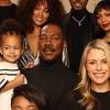 Eddie Murphy pozirao sa svoje desetero djece za Božičnu fotografiju