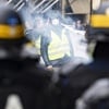 Demonstranti u Francuskoj gađali policiju predmetima, ispaljen suzavac