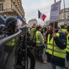 Macron poziva Francuze na veliku nacionalnu debatu s ciljem rješavanja krize
