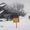Evakuirani gosti i osoblje nakon obrušavanja lavine na hotel u Alpama