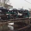Policija na urušenom mostu u Sarajevu pravi zapisnik dok se vozači izlažu riziku