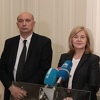 Ne brine ih kriza: Milićević i Drljača primaju osam službenika, plaća i do 2.150 KM