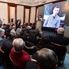 Suze i jecaji tokom odavanja počasti Dženanu Memiću: Tri godine te gledamo samo na slikama