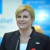 Grabar-Kitarović: Savjetnik mi je rekao da je "Za dom spremni" stari hrvatski pozdrav, pogriješila sam