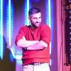 Nasmijte se do suza uz stand up komičara Nešu Bridžisa u Brew Imperial Societyju