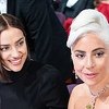 Irina Shayk prestala pratiti Lady Gagu na Instagramu, izvori tvrde da je umorna od glasina
