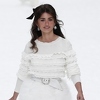 Cara Delevingne, Penelope Cruz i Kaia Gerber prošetale modnom pistom u čast Karla Lagerfelda