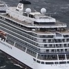 Prekinuta evakuacija: Norveški kruzer se uz pomoć tegljača vraća u luku