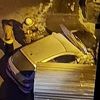 Gorio automobil kod Tibrinih zgrada na Stupu