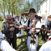 Mještani Breške kod Tuzle čuvari su tradicije i gaje jedinstvenu ljepotu u vrijeme Uskrsa