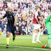 Manchester City upisao 12. uzastopnu pobjedu i ostao na prvom mjestu Premiershipa