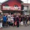 Vlasnik pekare u Beogradu ispred koje su protestovali zbog dvoglavog orla ima jednu želju