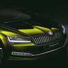 Škoda objavila teaser redizajniranog modela Superb