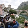 Stari Grad u Mostaru prepun turista i pored lošeg vremena