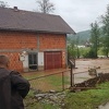Iz korita se izlila rijeka Krivaja te poplavila više kuća, kritičan i vodostaj Usore