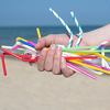 Plastične slamke će od 2020. godine biti zabranjene za upotrebu u Engleskoj
