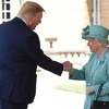 Trump se na originalan način pozdravio s kraljicom Elizabethom