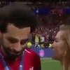 Salah se odmakao od reporterke jer je pomislio da će ga poljubiti