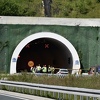 U nesreći u tunelu na autoputu kod Sarajeva poginule tri osobe, među njima jedno dijete