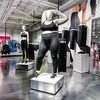 Nike u svojim prodavnicama od sada koristi i plus size lutke