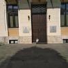 Mostarci bunt iskazuju odlaganjem smeća ispred Gradske vijećnice
