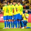 Fotografija govori više od hiljadu riječi: Alves se pomolio da Messi promaši slobodnjak