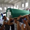 Tabuti s posmrtnim ostacima 33 žrtve srebreničkog genocida stigli u Potočare