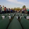Danas ispraćaj 86 prijedorskih žrtava ubijenih na Korićanskim stijenama