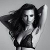 Emily Ratajkowski pozirala neobrijanih pazuha: Dosta je predrasuda