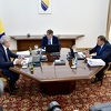 Komšić, Dodik i Džaferović se dogovorili da otkažu sjednice o ANP-u i mandataru
